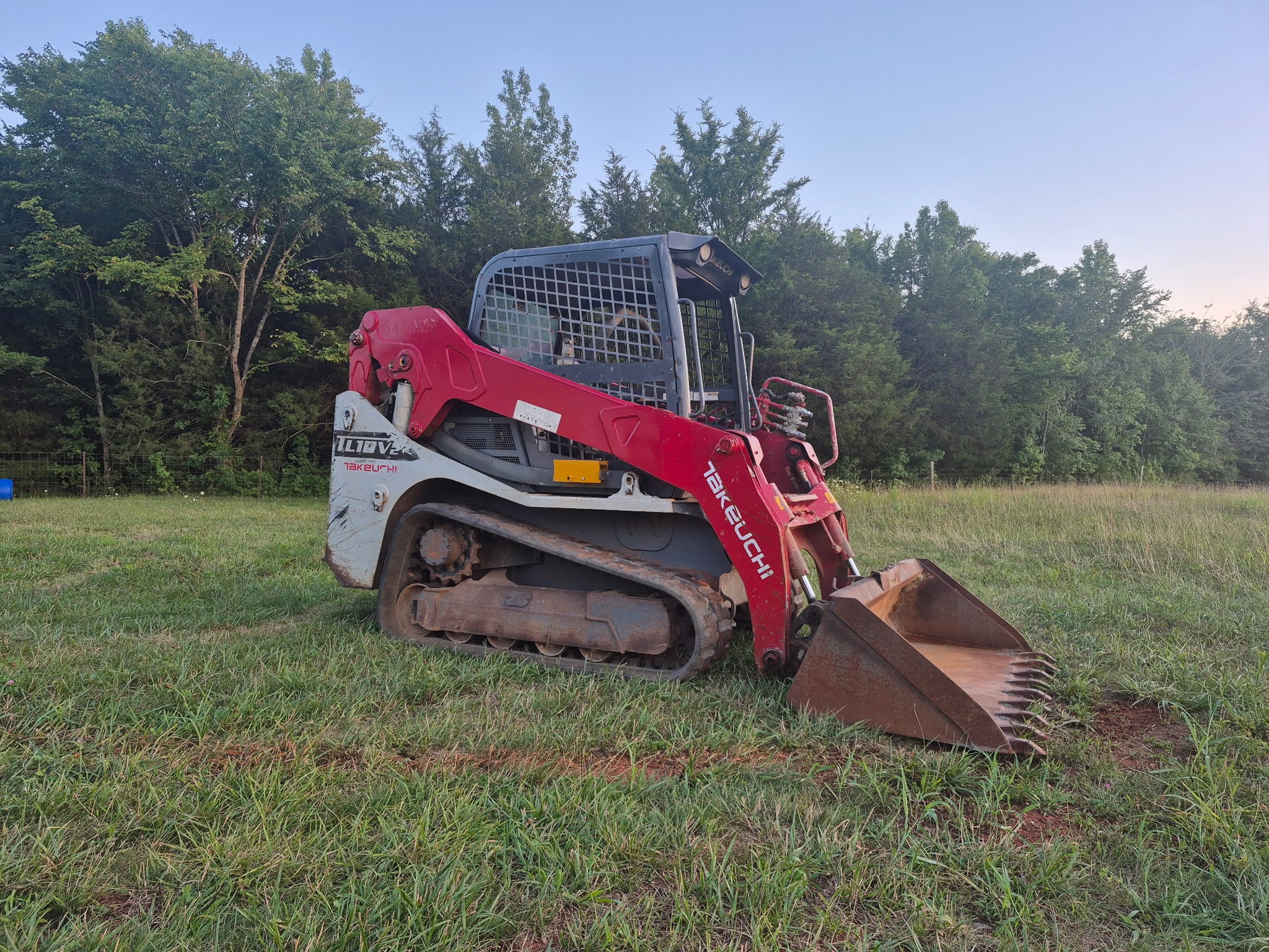 2018 Takeuchi TL10V2 Skid Steer