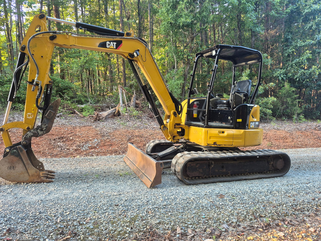2018 CAT 305E2 Excavator