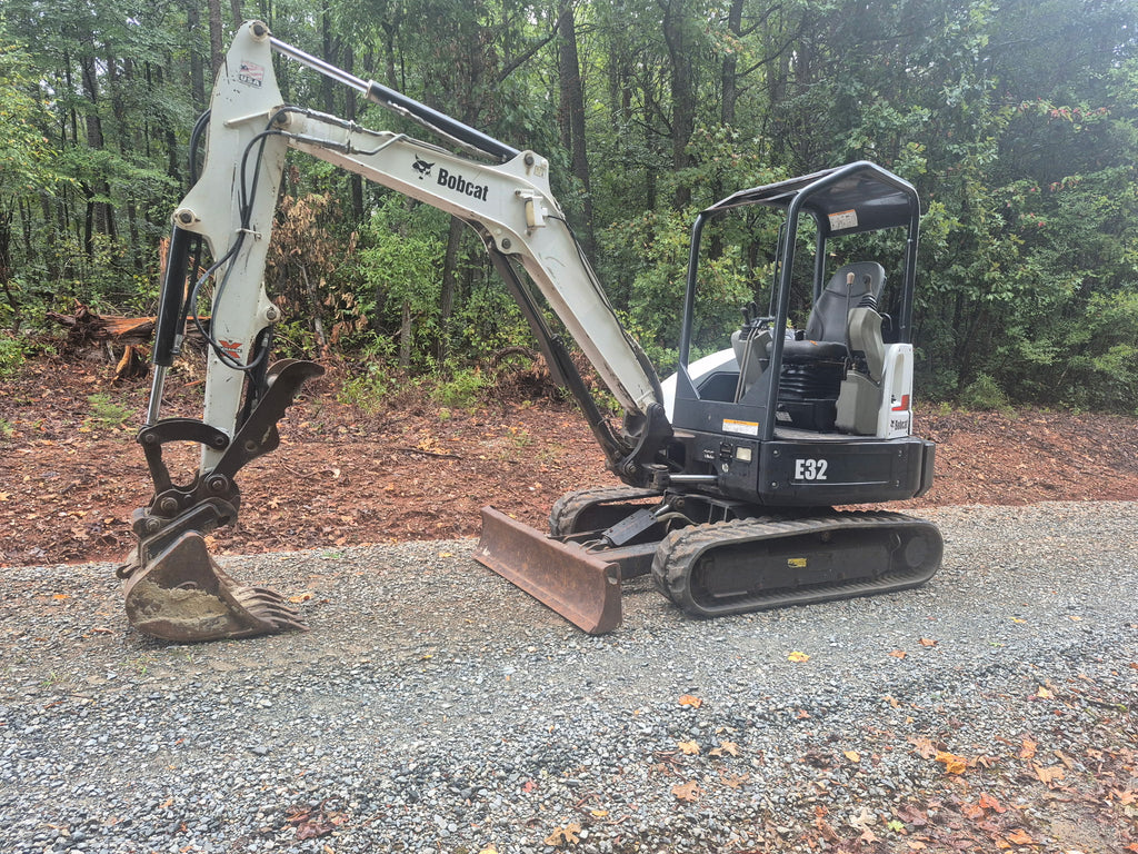 Bobcat E32 Excavator